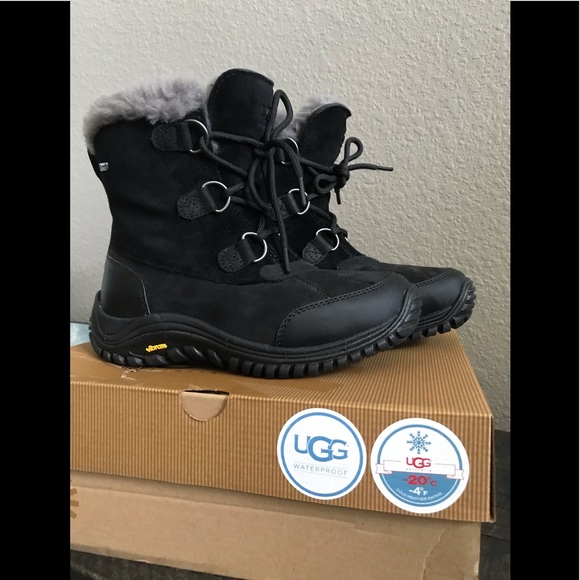 UGG Boot - Picture 11 of 11